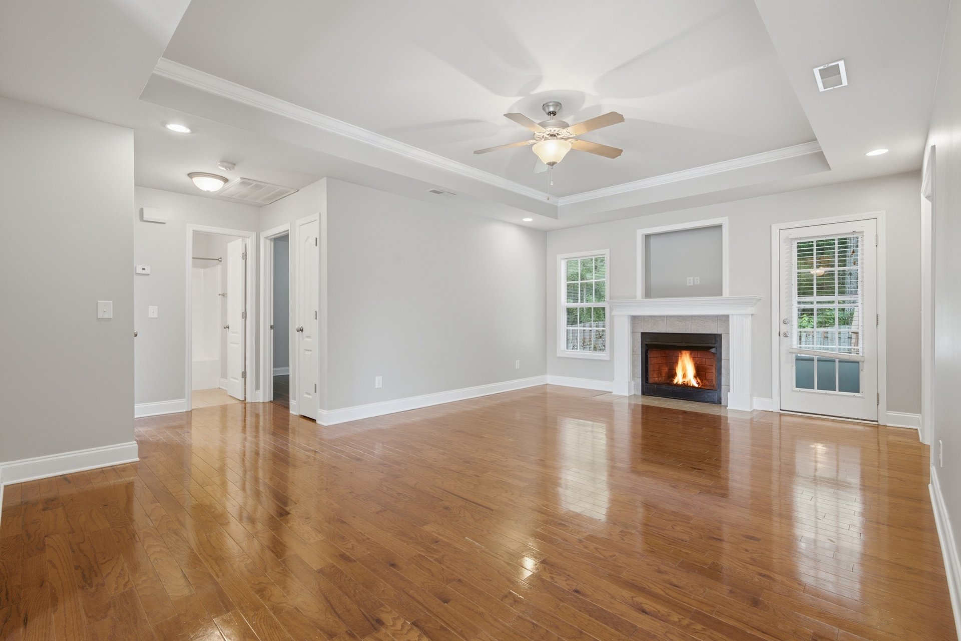 Beautiful Home Featuring Upgraded Finishes & Outdoor Privacy