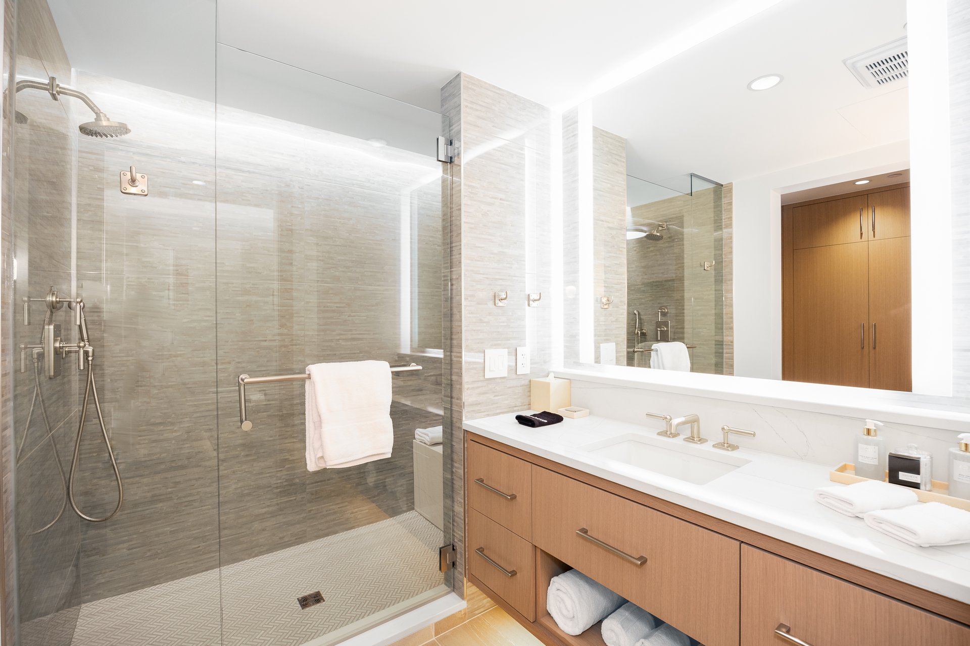 Stunning Residences in the Heart of Snowmass Village