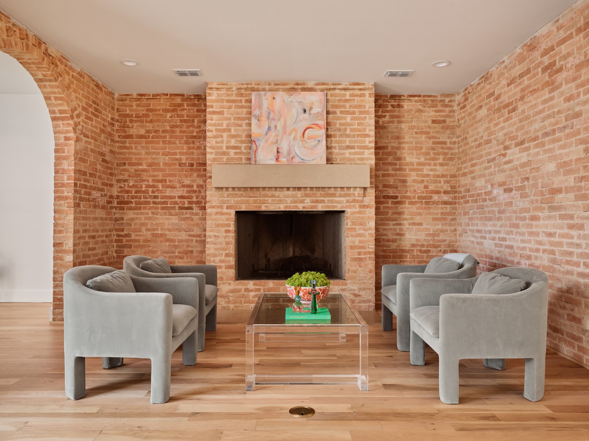 2107 Bridle Path