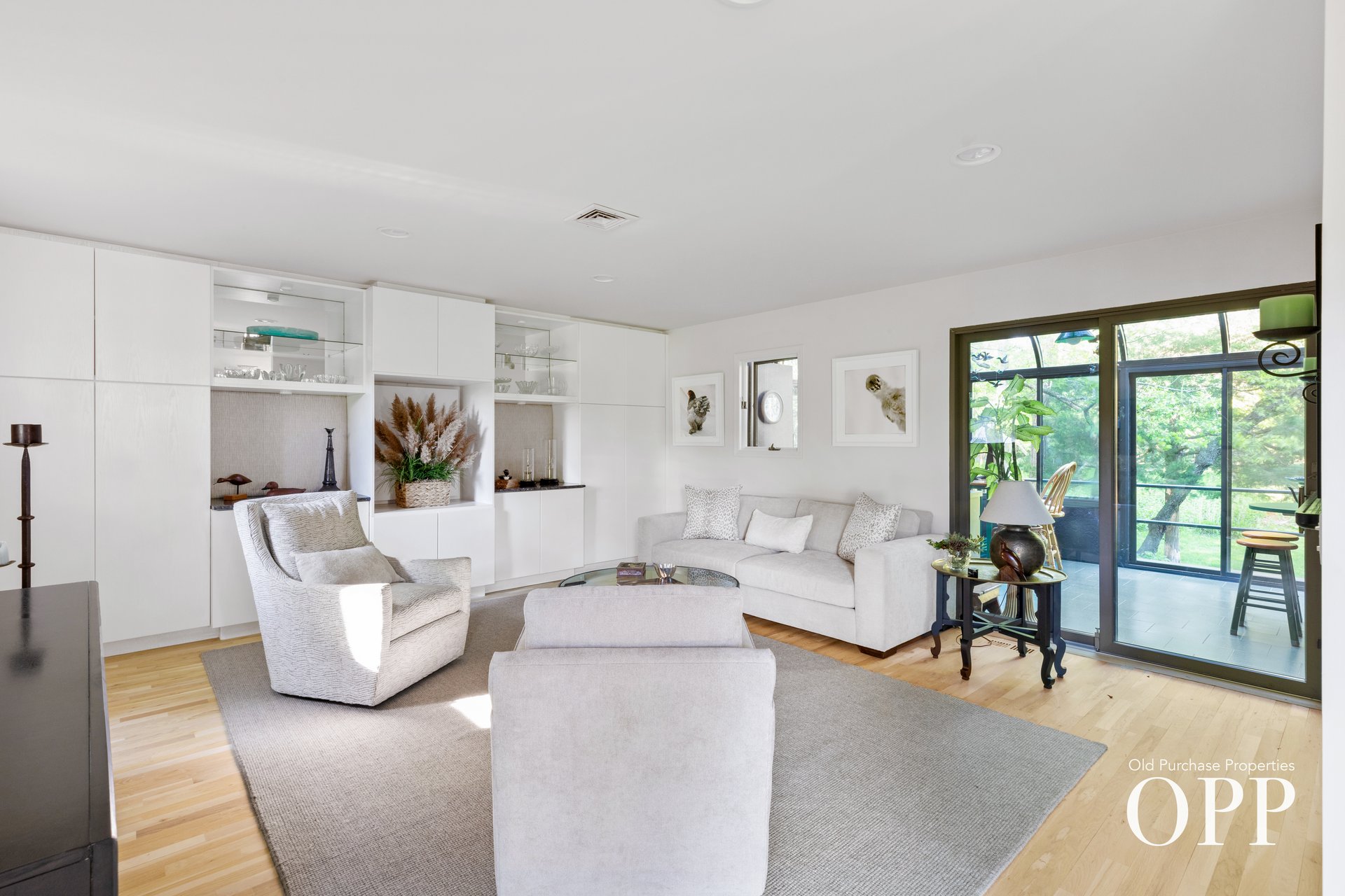 A Pastoral Haven on Nearly 3 Acres, Surrounded by Protected Land