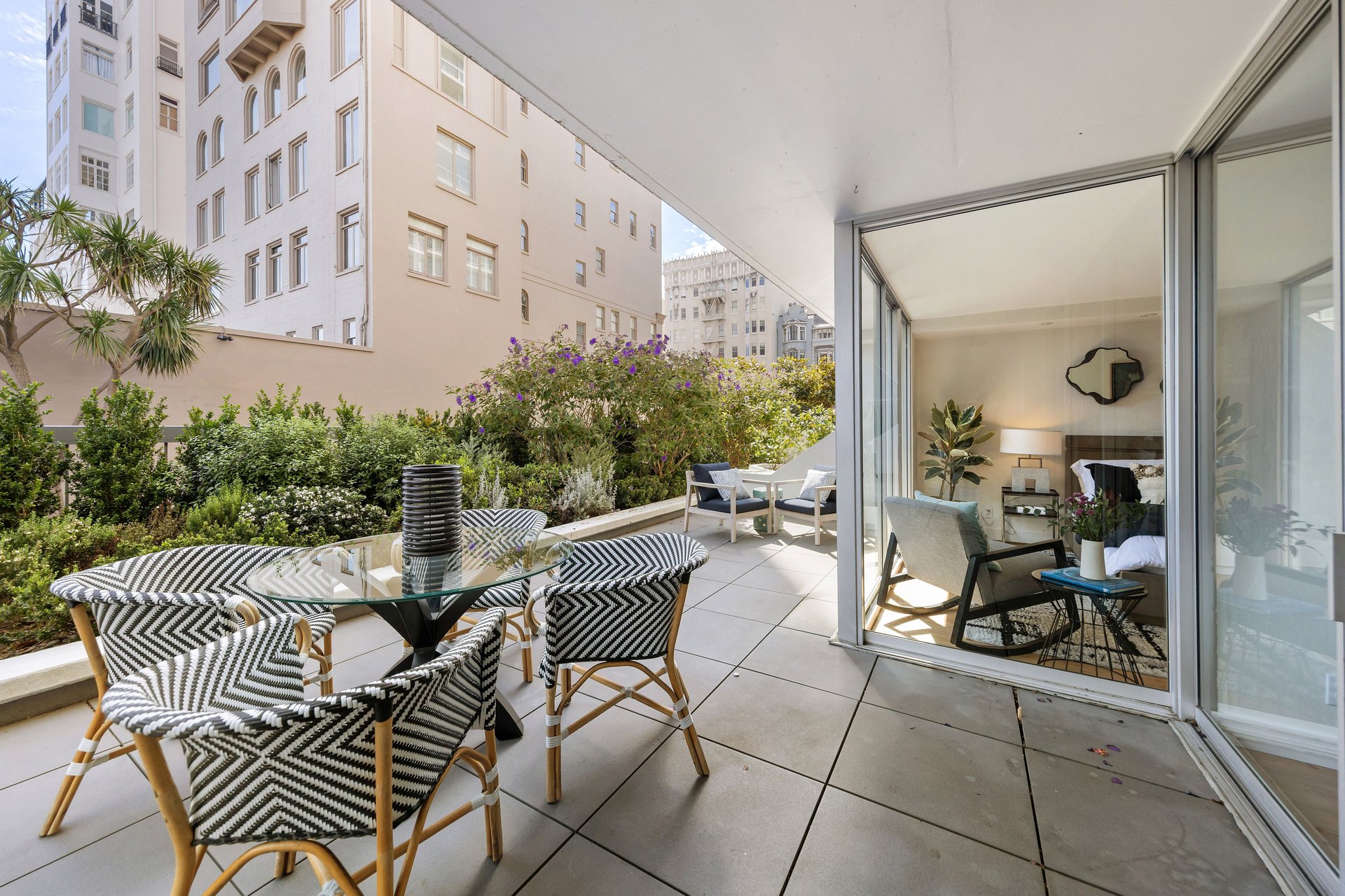 Indoor Outdoor Living at 1998 Broadway