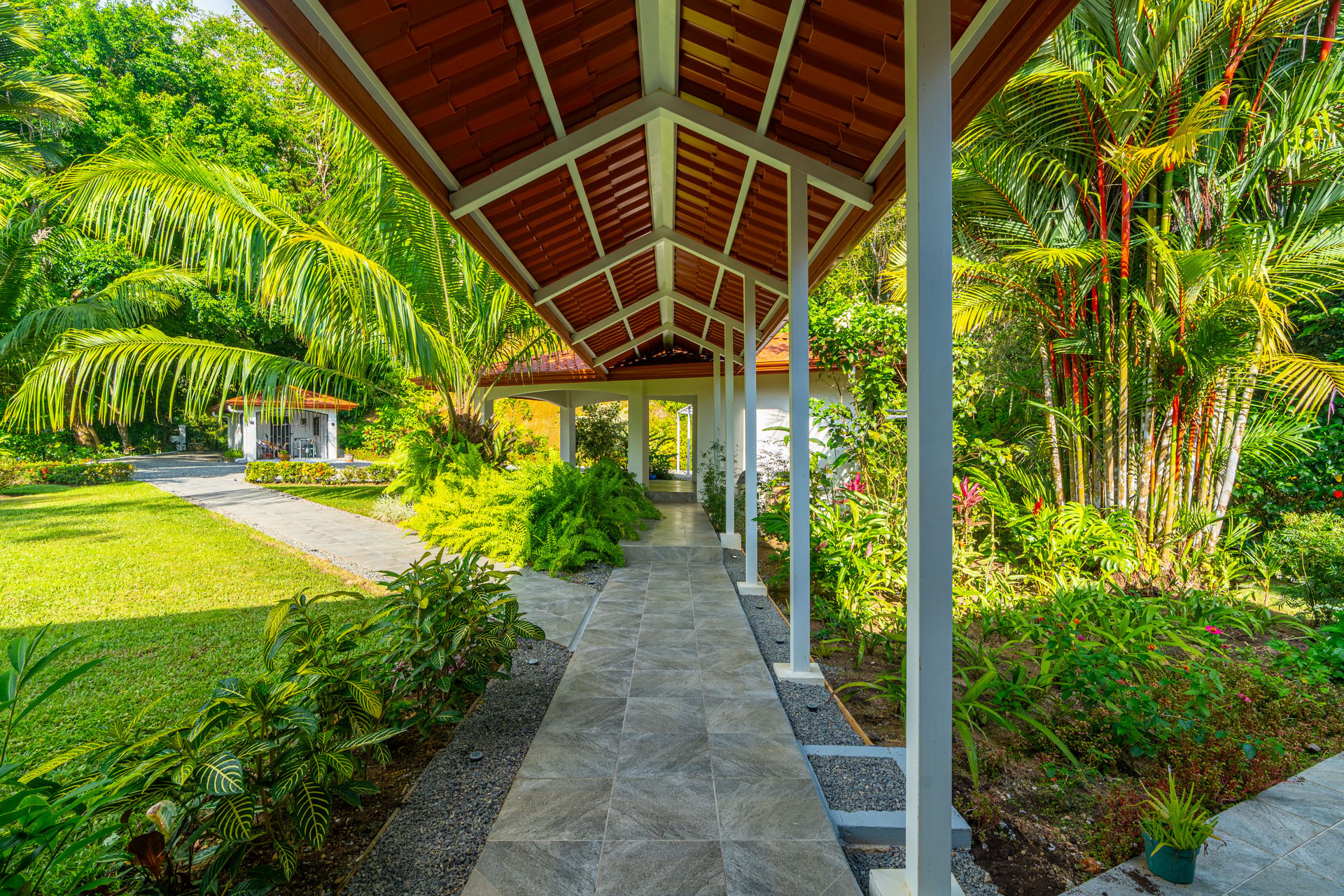  Villa Allamanda, Privacy Galore, Ocean, Jungle and Mountain Views
