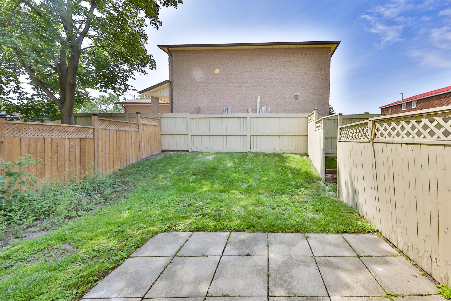2-4635 Regents Terrace, Mississauga