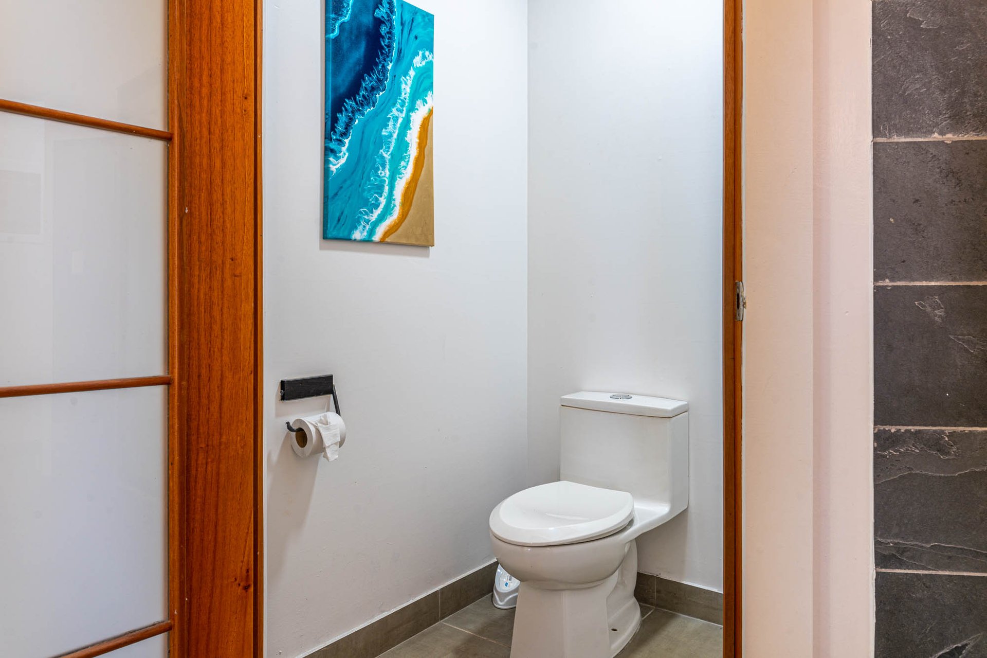 5 Bedroom Family Compound Turn Key and Fantastic Rental Potential