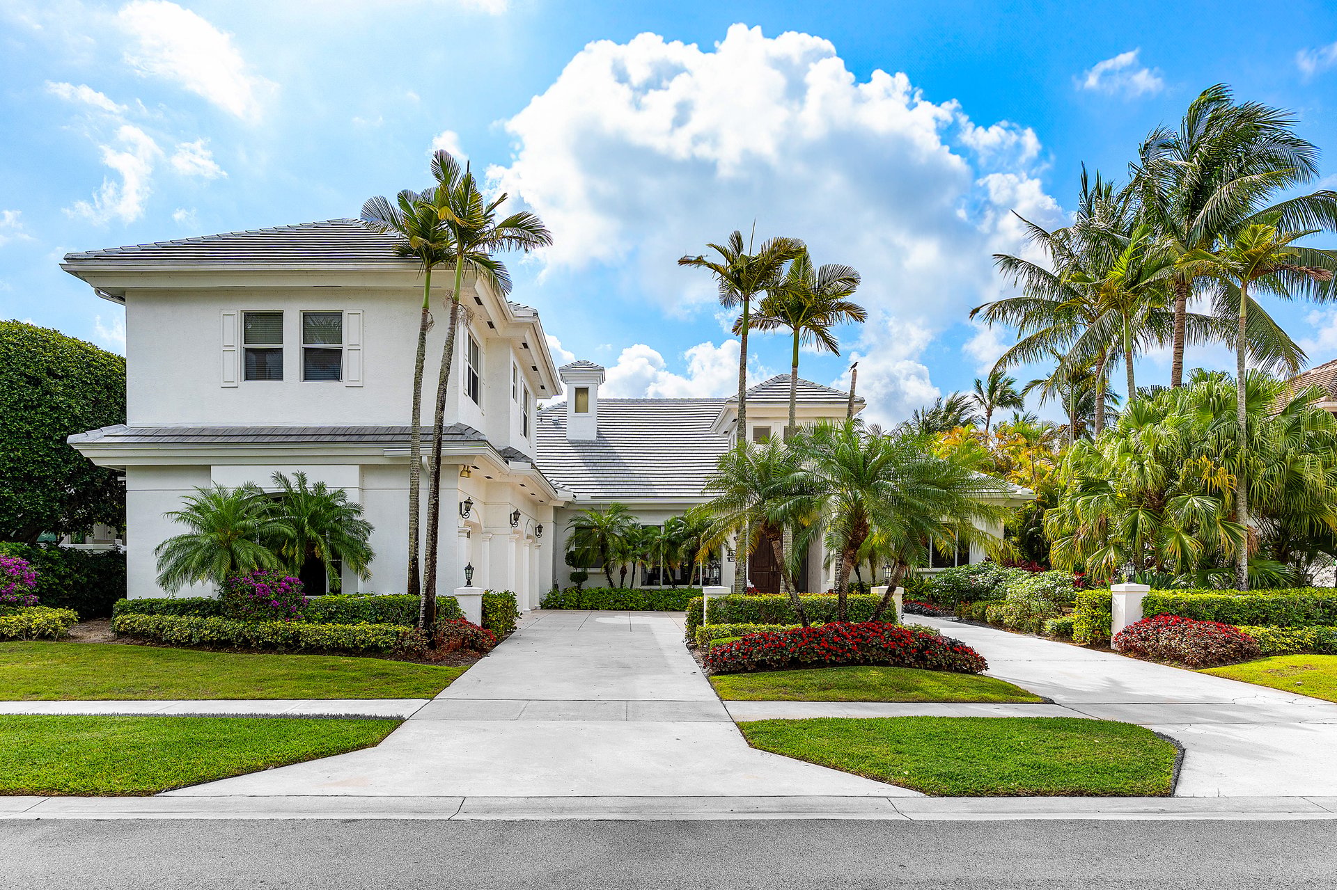 16330 Vintage Oaks Lane
