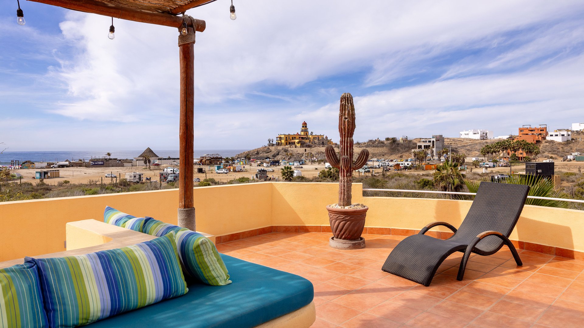 Puesta Del Sol Studio 1B