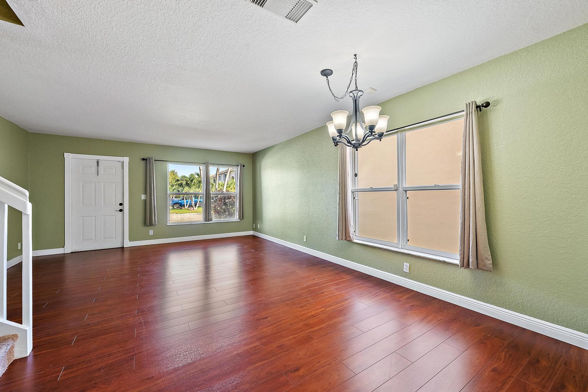 6188 Wiloughby