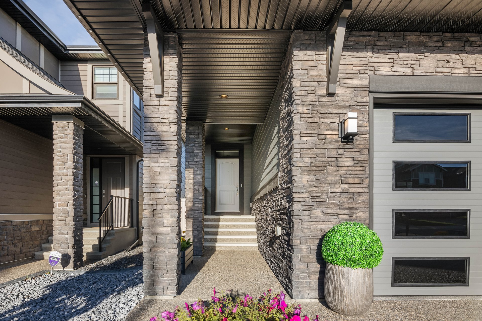 15 West Grove Place SW