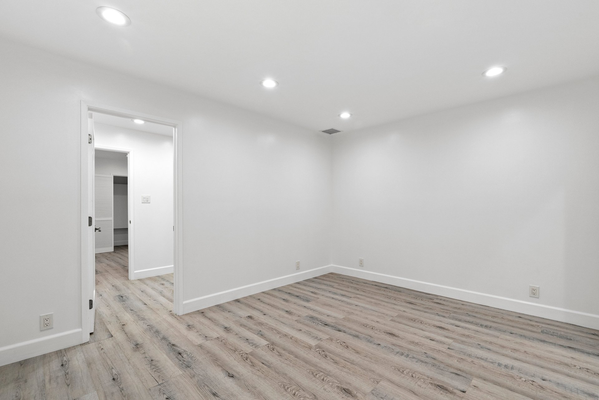 706 N Maple Dr, Beverly Hills