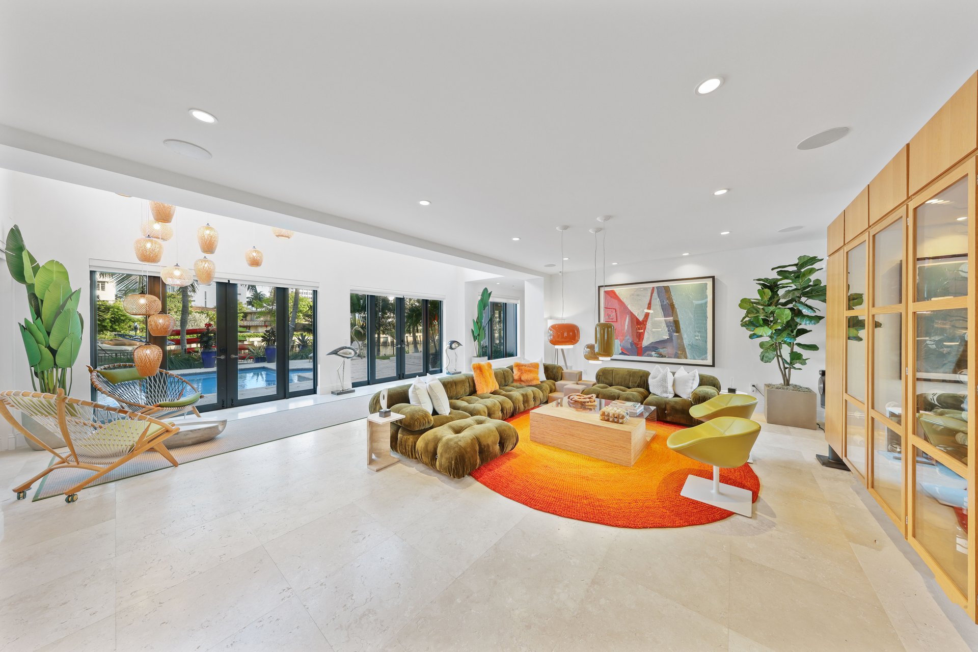 2901 Flamingo Dr.