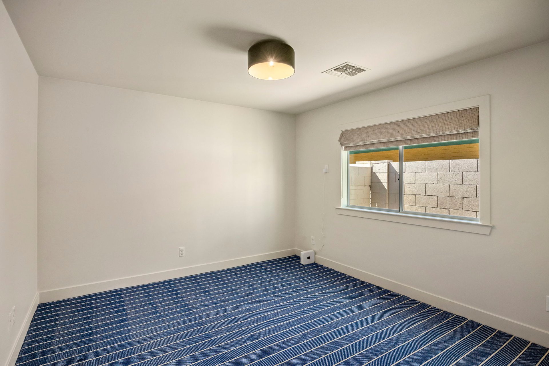 4713 E CALLE REDONDA