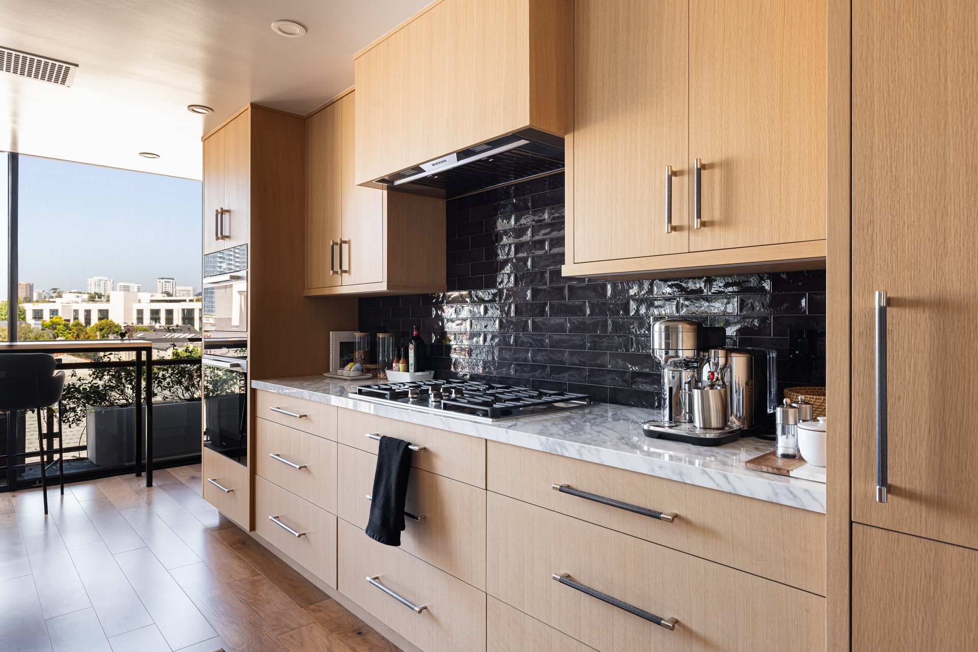 211 South Spalding Dr #305N, Beverly Hills