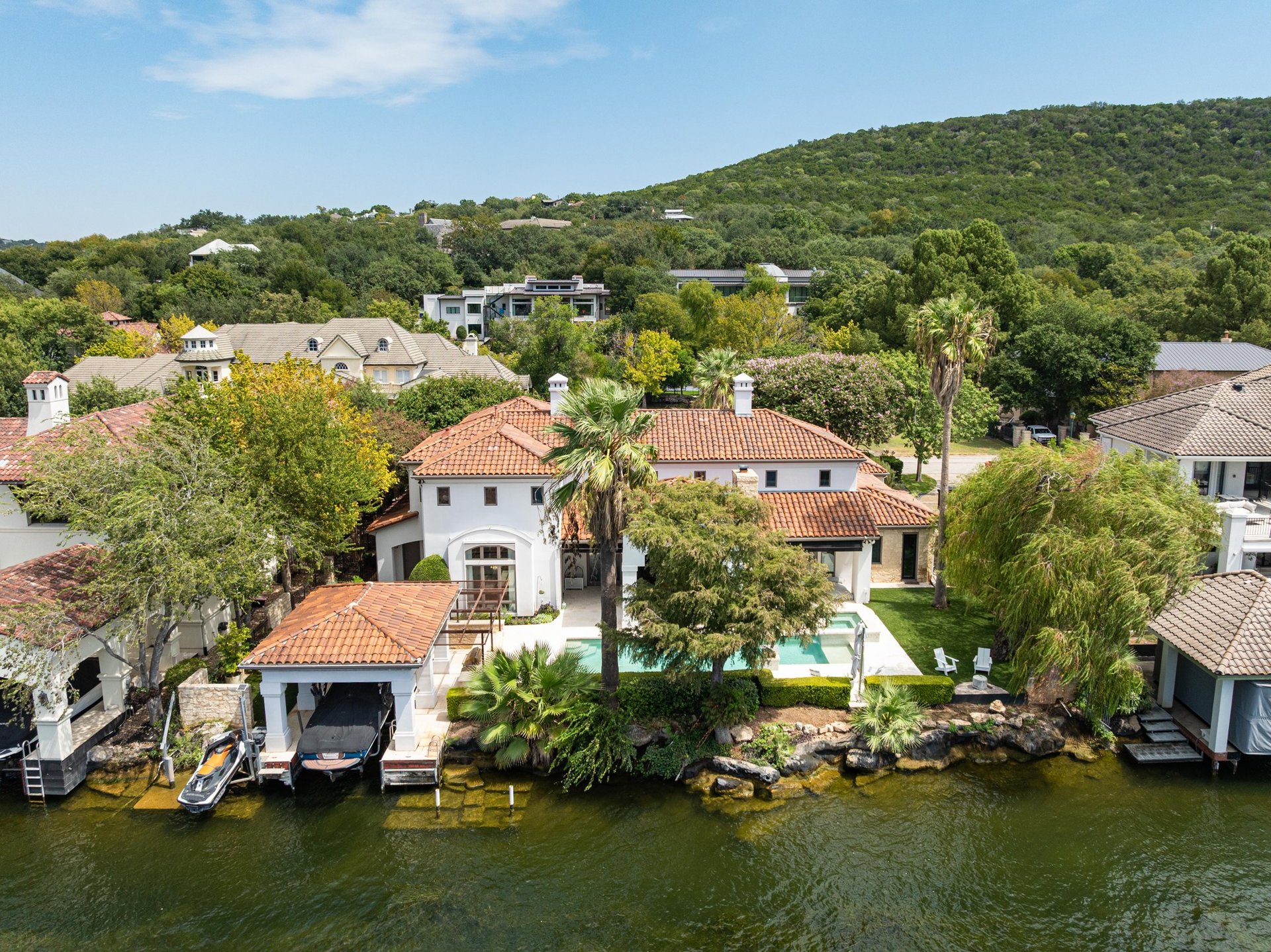 4516 Island Cove