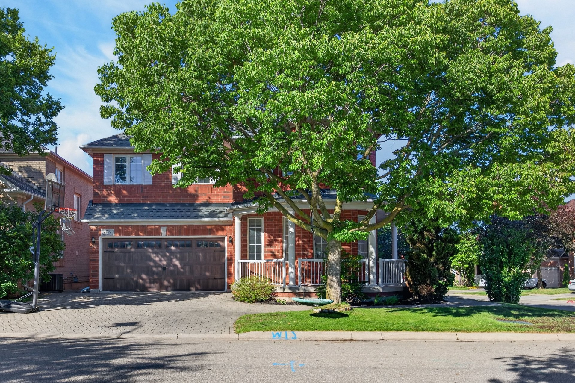 2201 Lapsley Crescent, Oakville