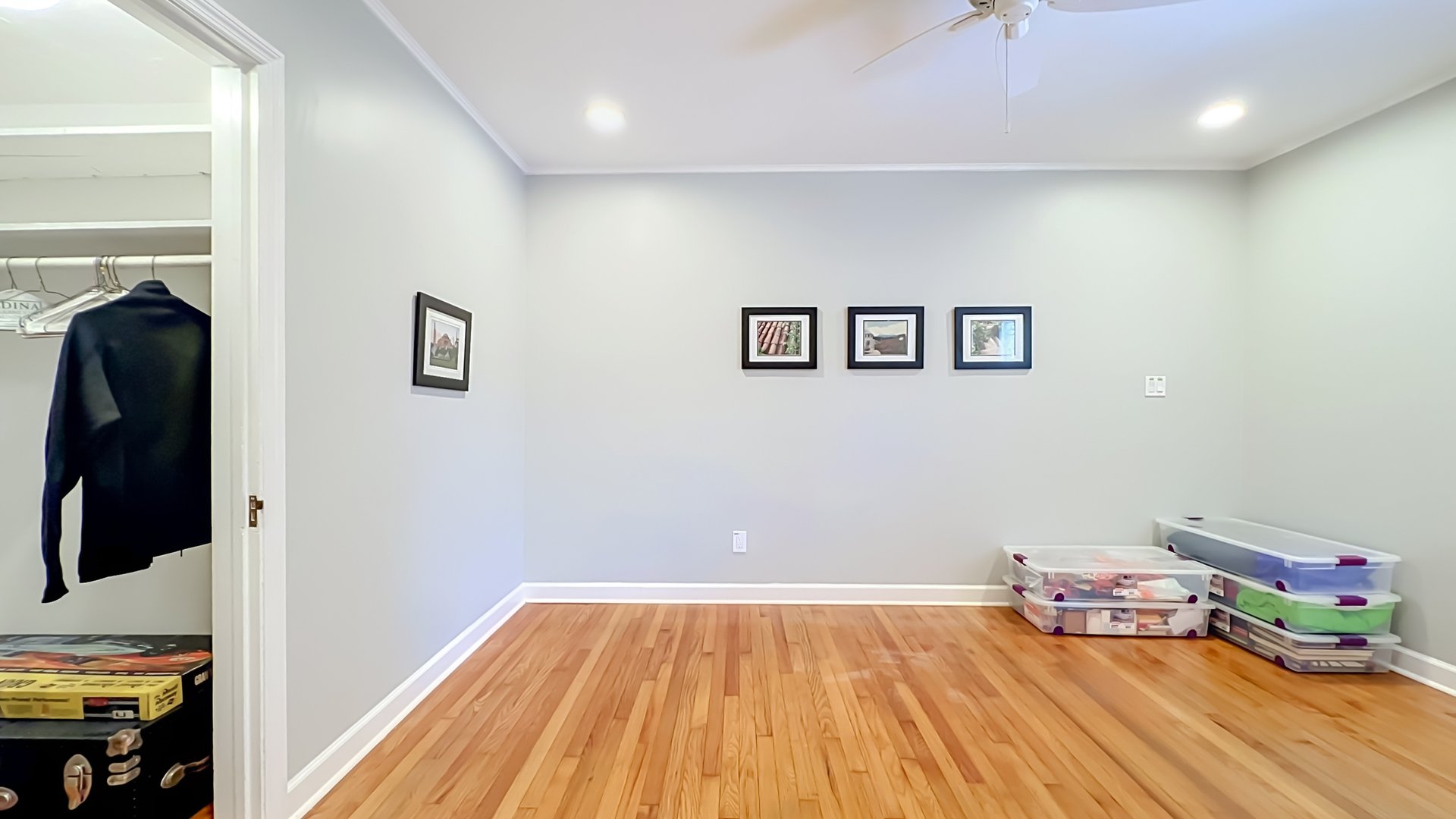 Three-Bedroom Two-Bathroom Bungalow in Orlando's Beverly Shores