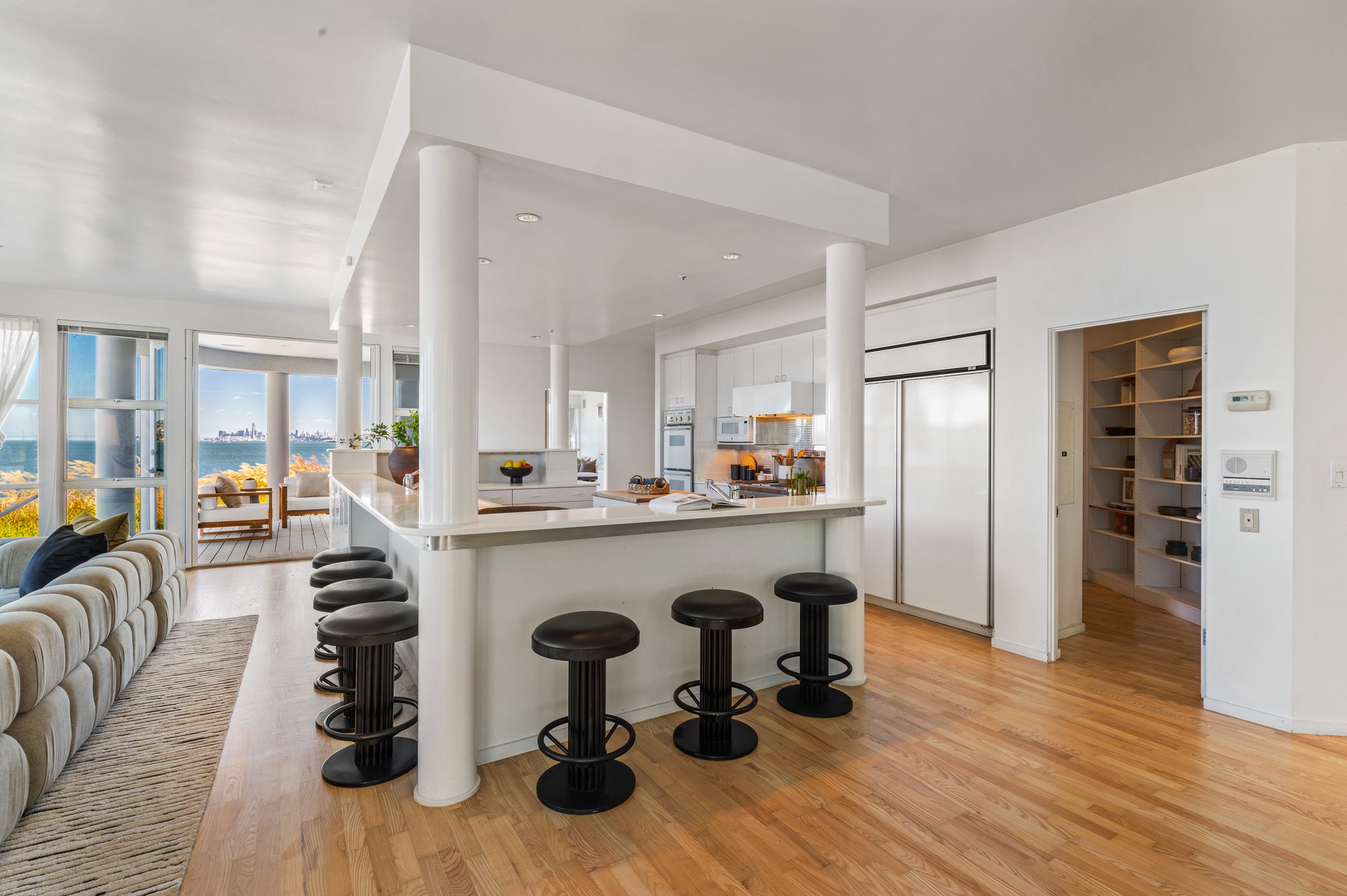 Sweeping Views Across the Bay