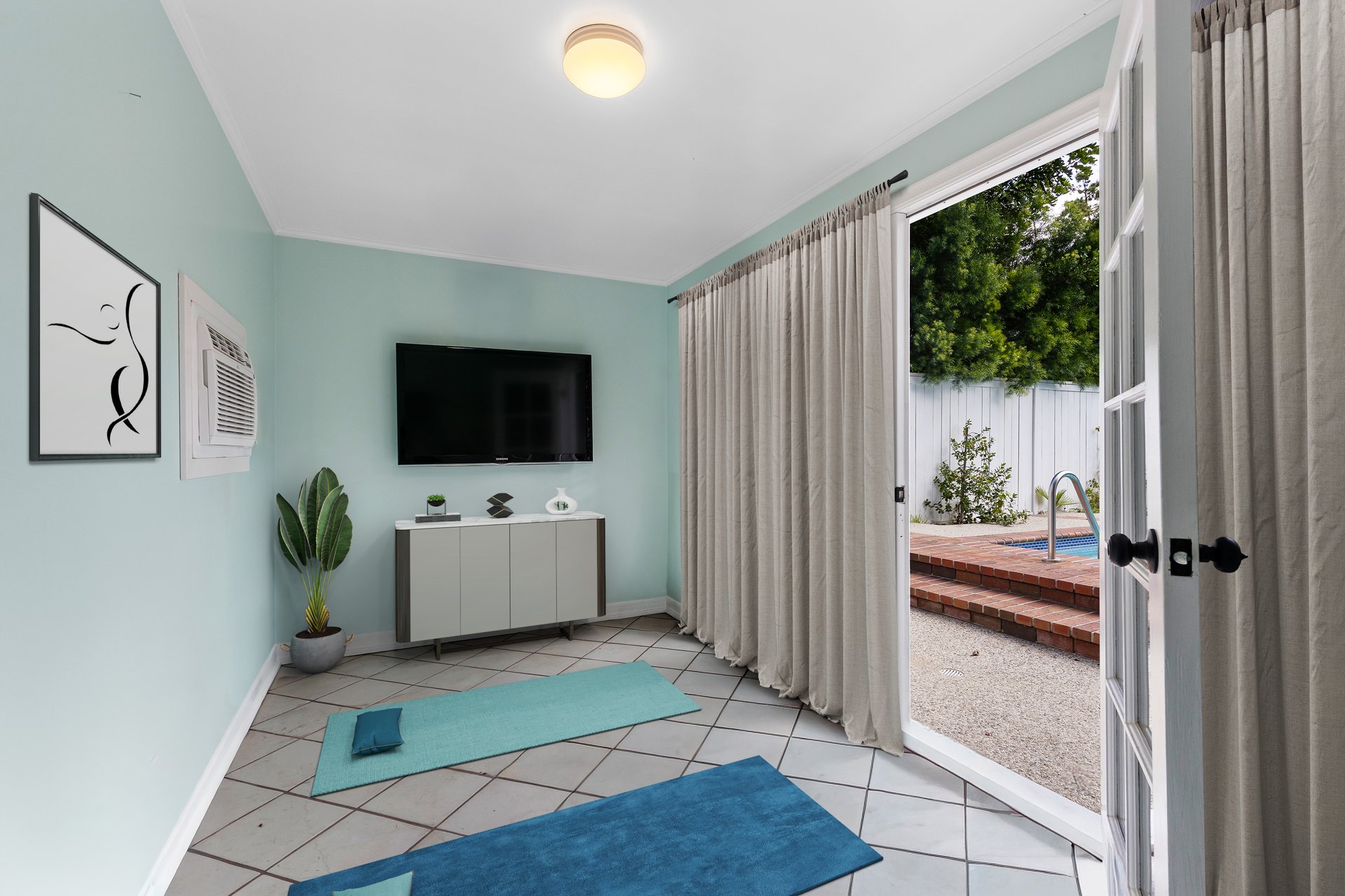 15435 Sutton St, Sherman Oaks
