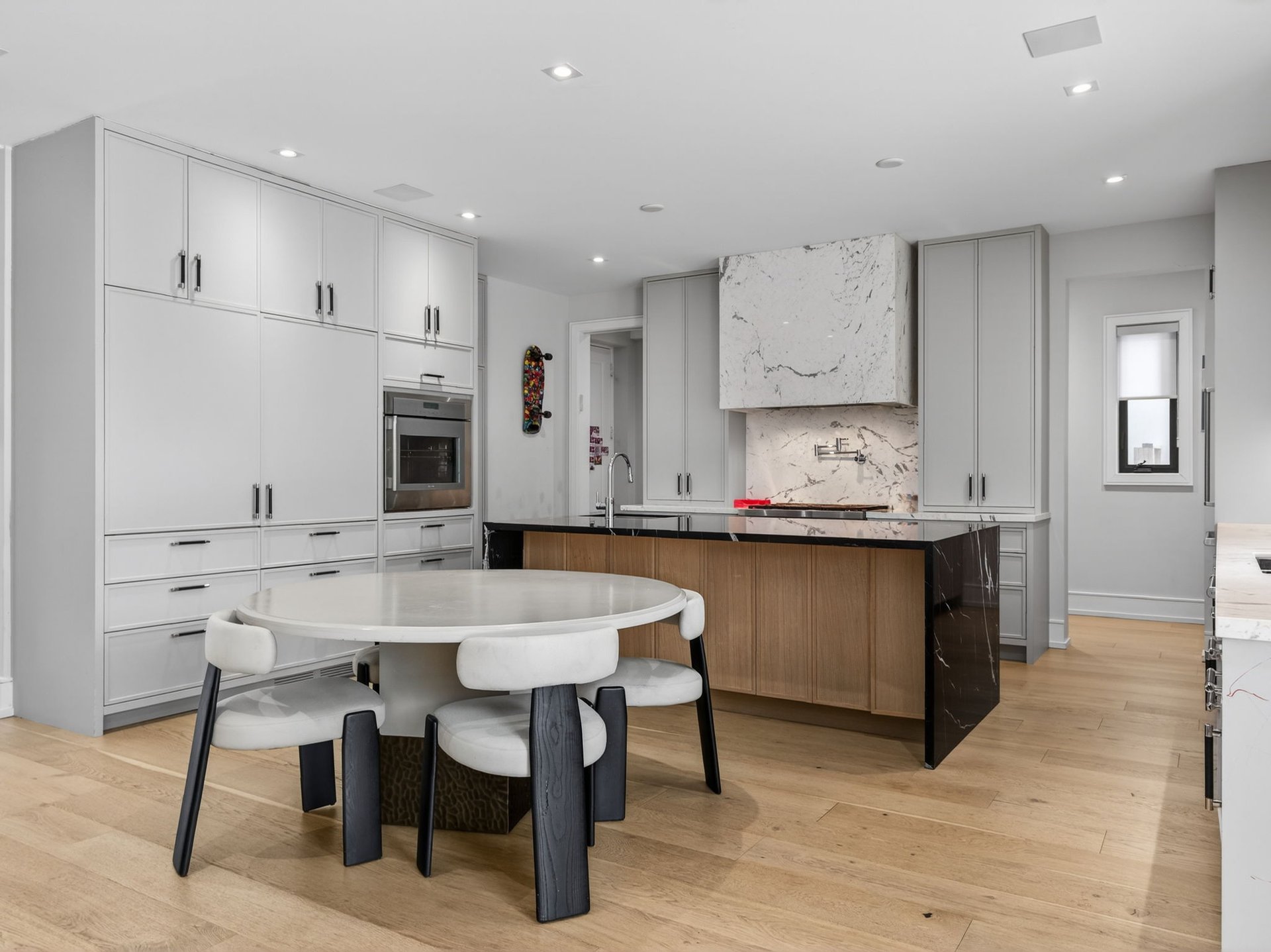 Expert Design and Modern Comforts