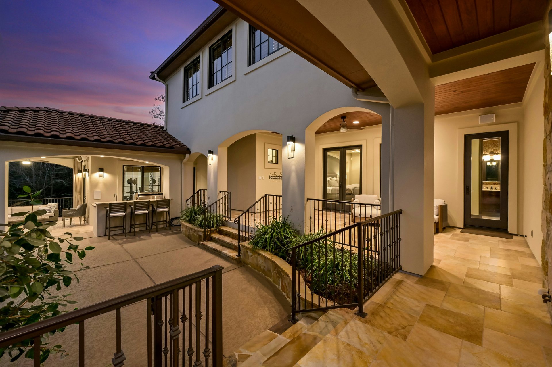 10213 Amwell Cove