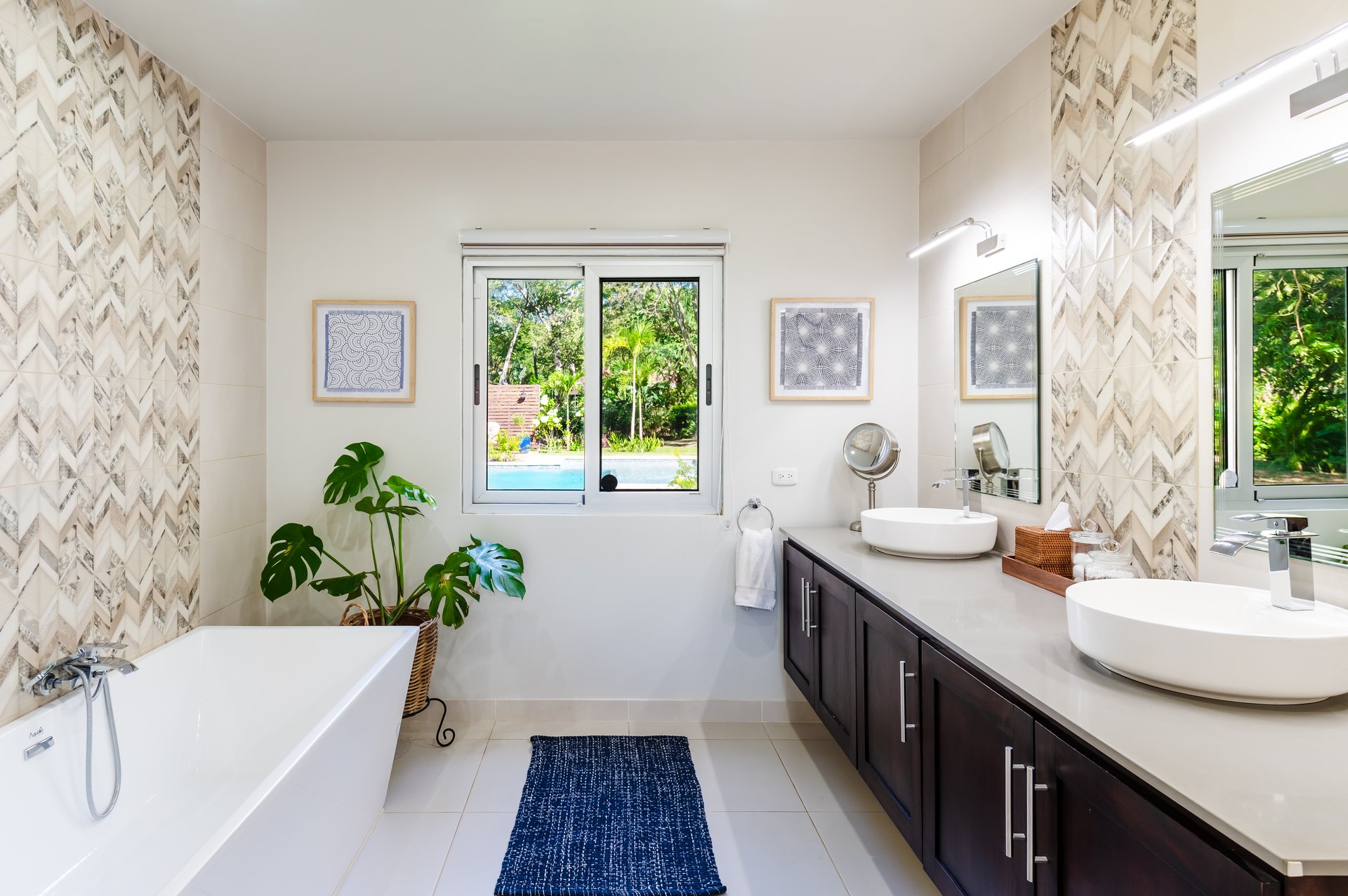 Casa Siempre Sabado | Walk to the beach luxury home in Playa Brasilito