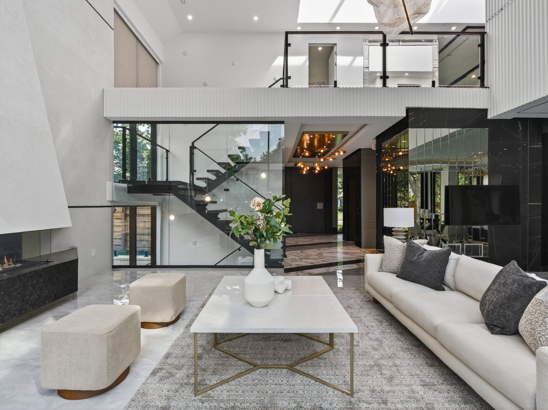 1477 Duncan Road