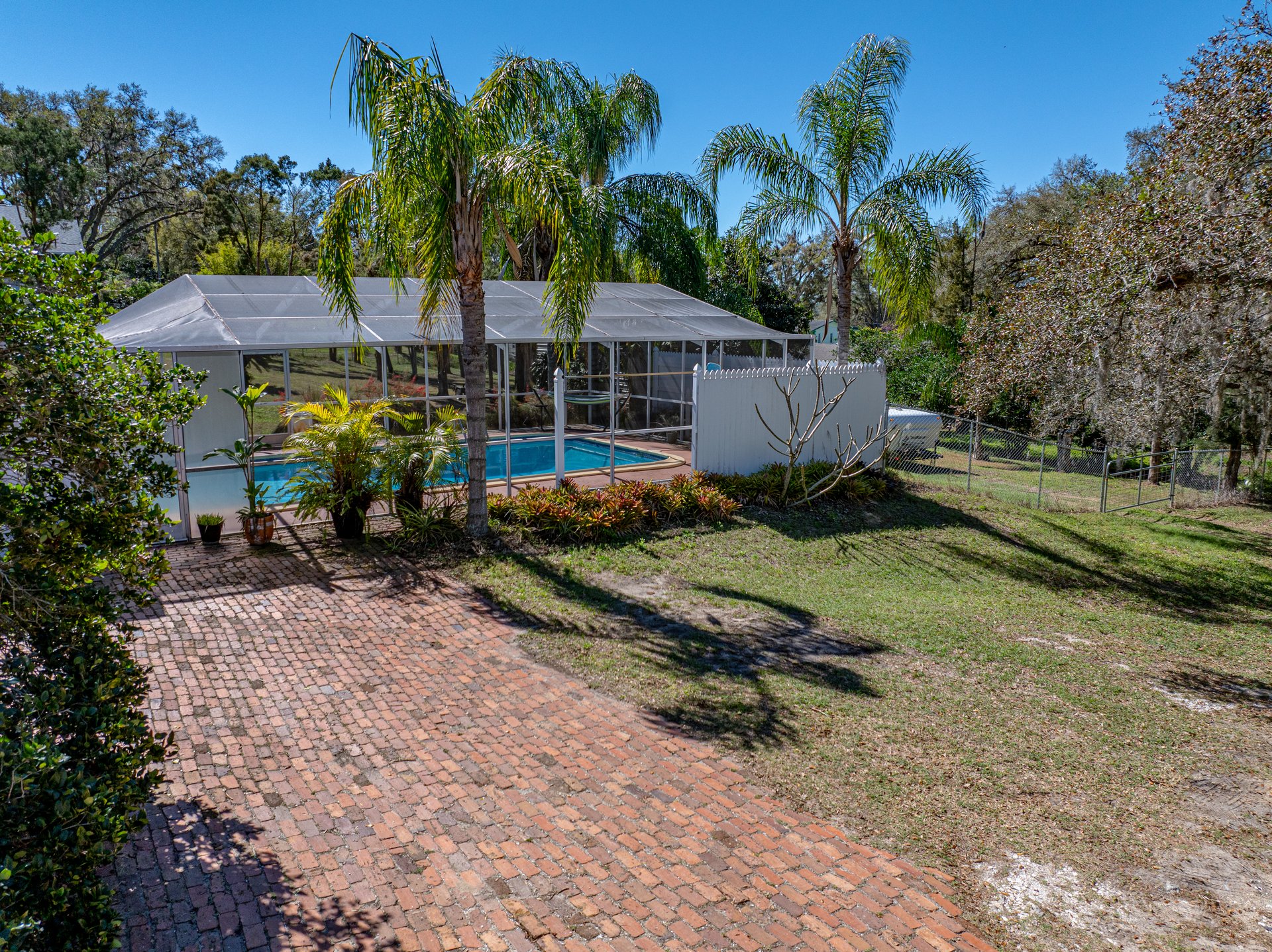 10925 FORT KING RD