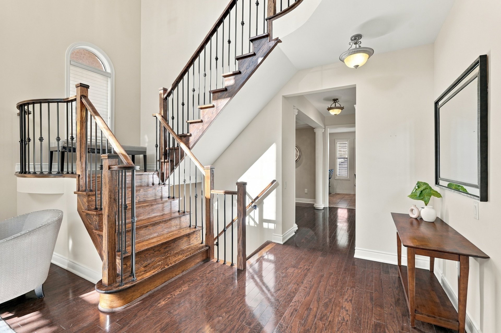 Family Living in the Heart of Lakeshore Woods