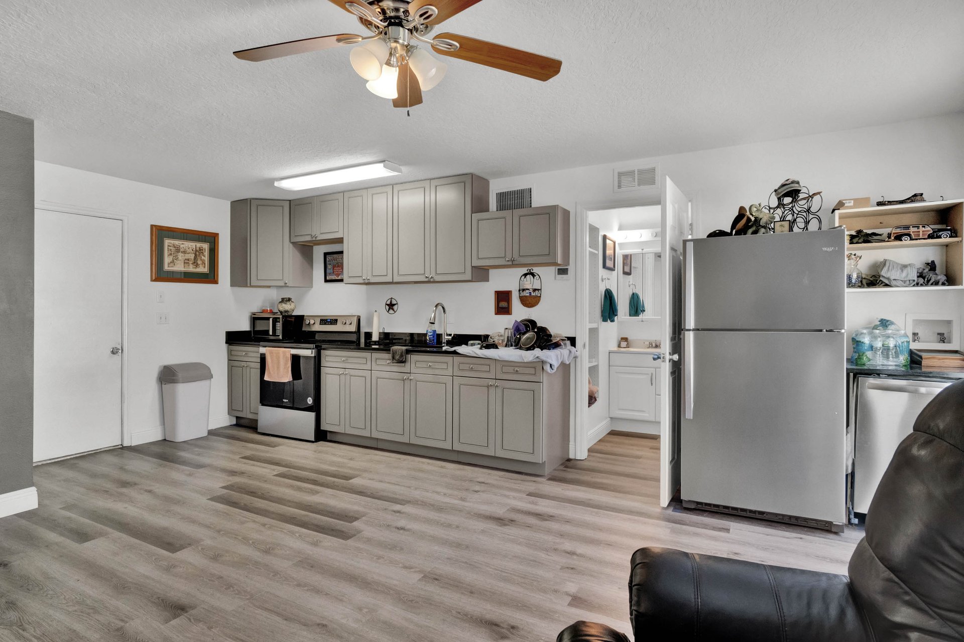 10311 Dog Patch Ln