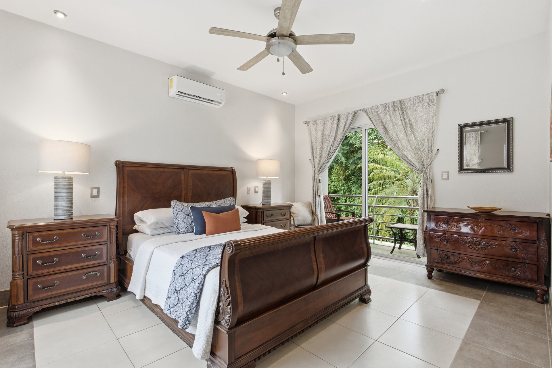 Casa Blanca #8 | Spacious 3-Bedroom Condo in Surfside Estates Near Playa Potrero Beach