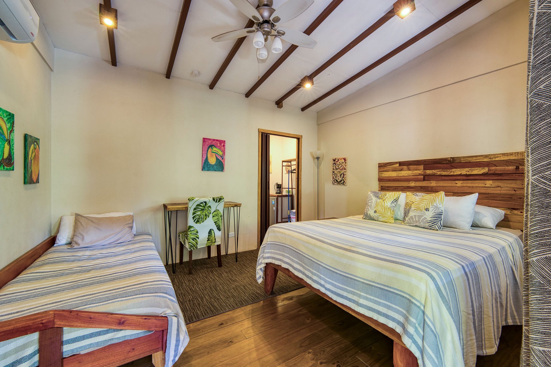 DOMINICAL HOTEL OR RETREAT WITH 13 RENTALS PLUS OWNER’S HOME