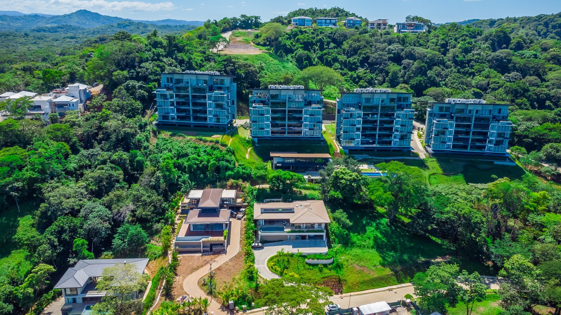 Casa Aura: Modern Luxury with Ocean Views in Reserva Conchal