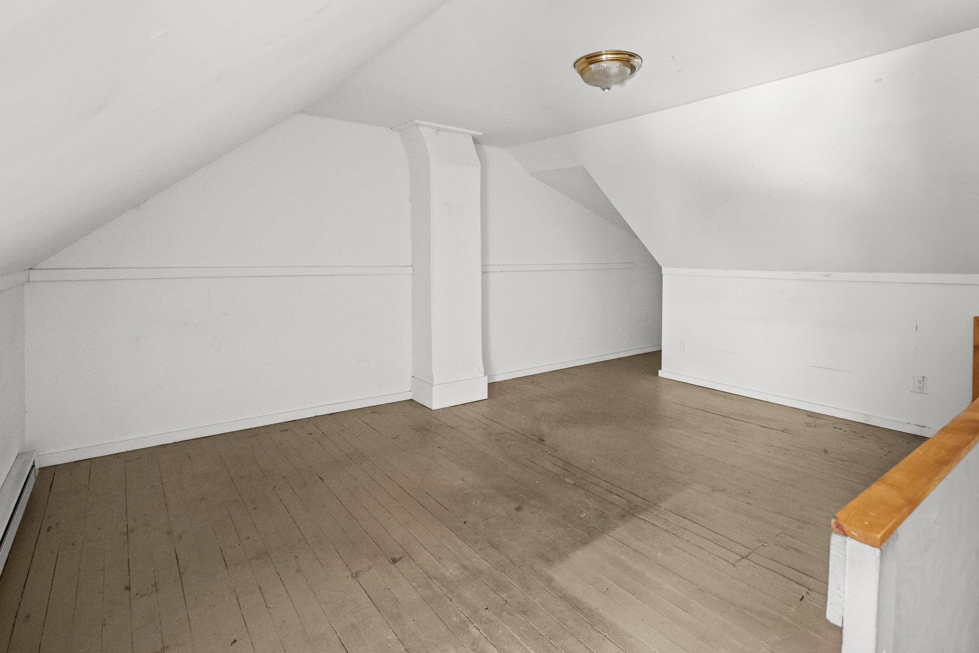 OFFICE EXCLUSIVE - 428 VALLEY ROAD