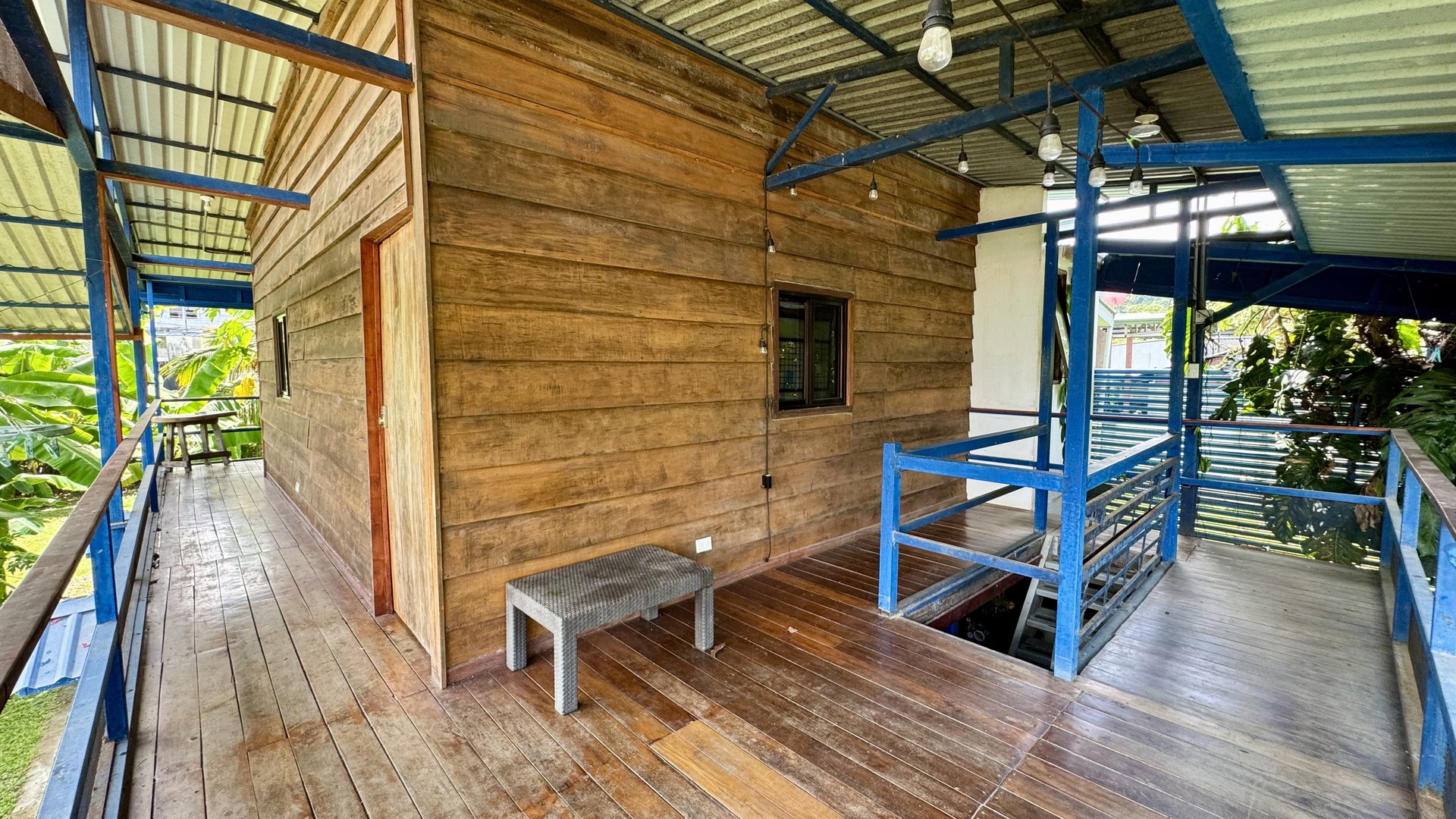 2 Commercial Property in the Heart of Uvita with an existing Home.  