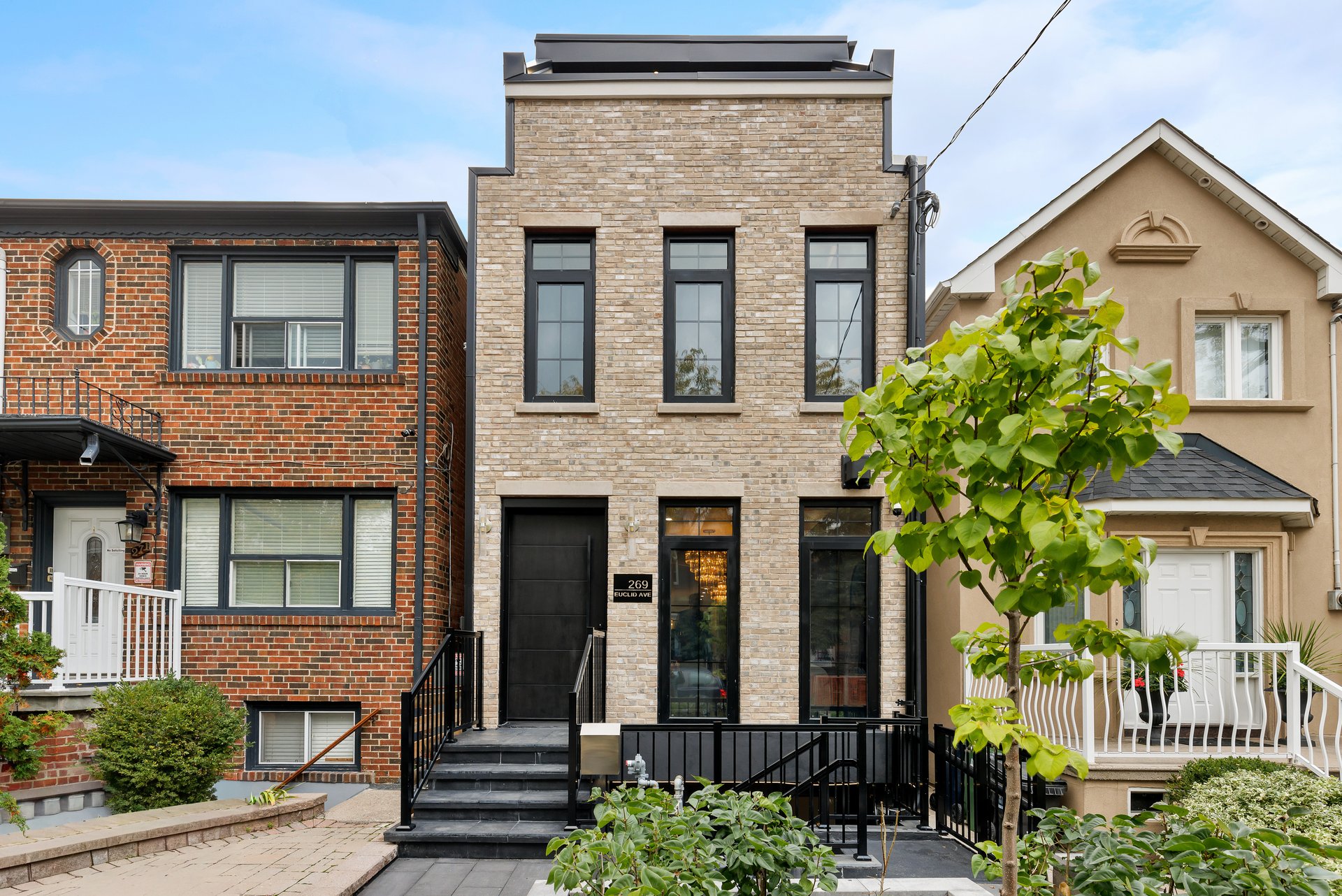Trinity Bellwoods Luxury