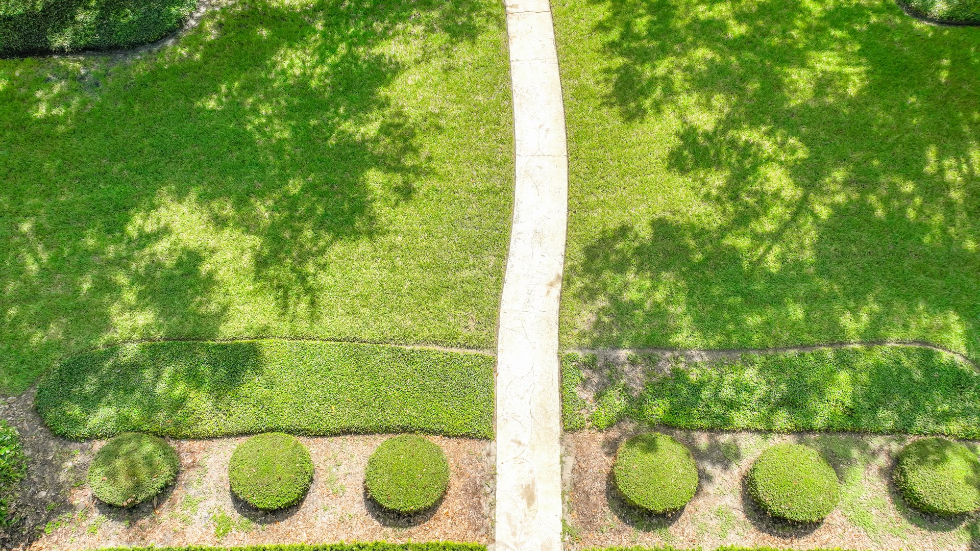 Winter Park Vias Traditonal 5-Bedroom Home near Racquet Club