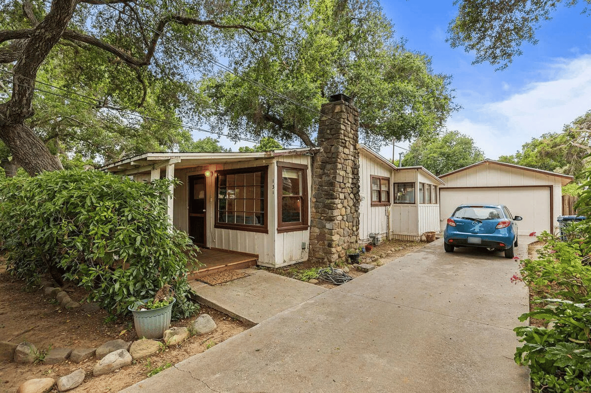 131 S Padre Juan Avenue