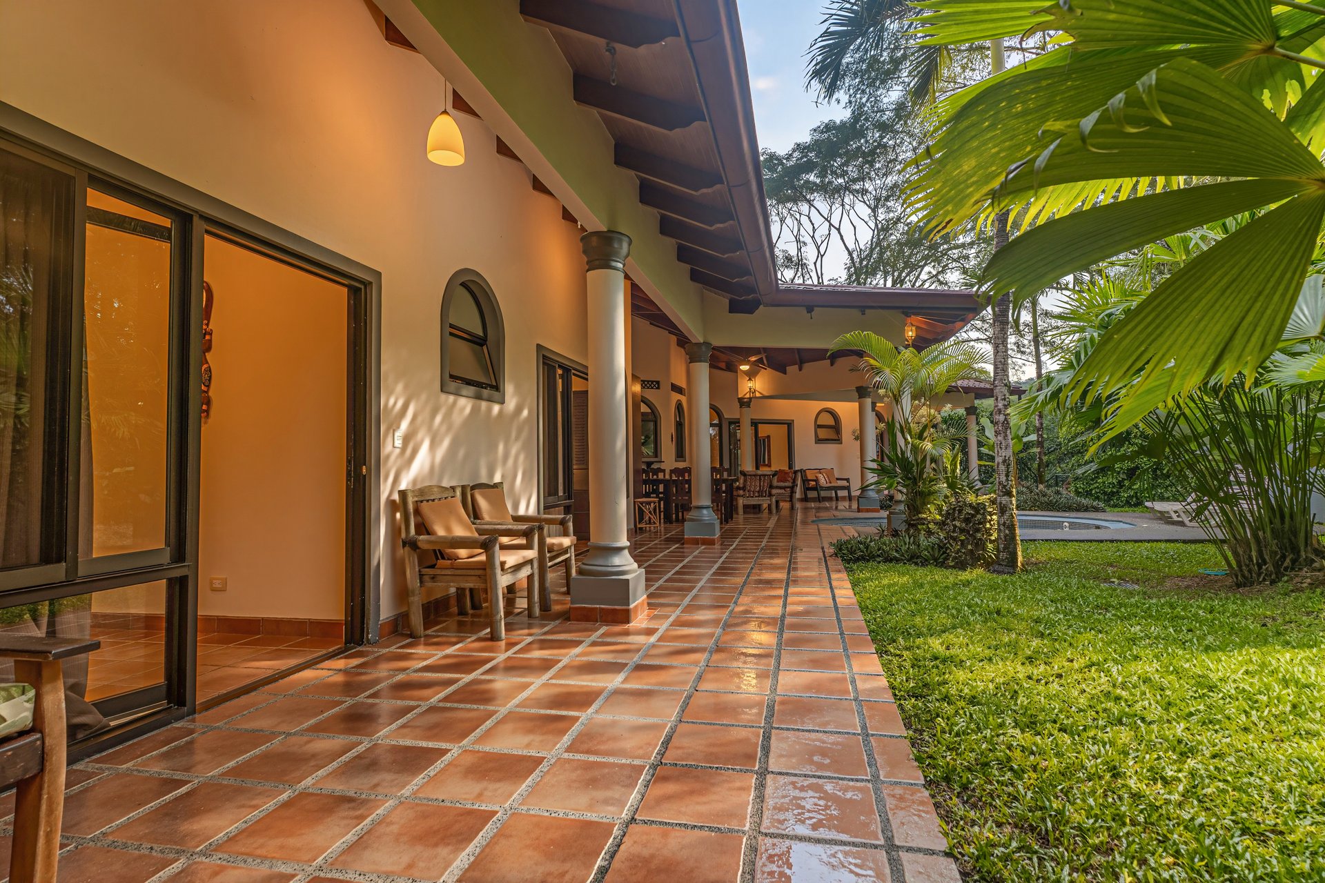 Ojochal Tropical Retreat | 4 Ensuite Bedrooms, Pool & Outdoor Living