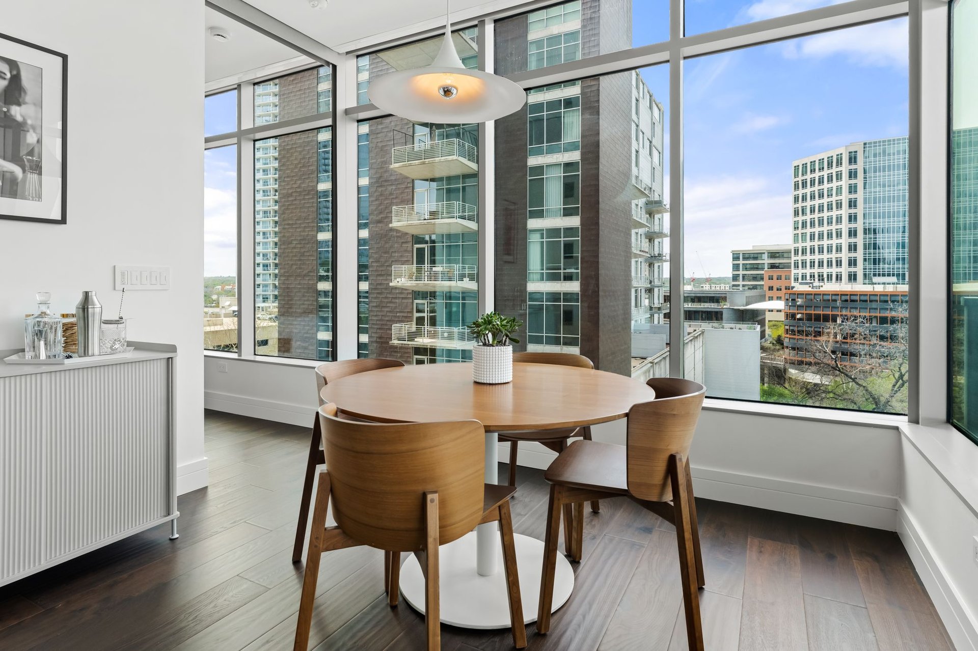 501 West Ave #704