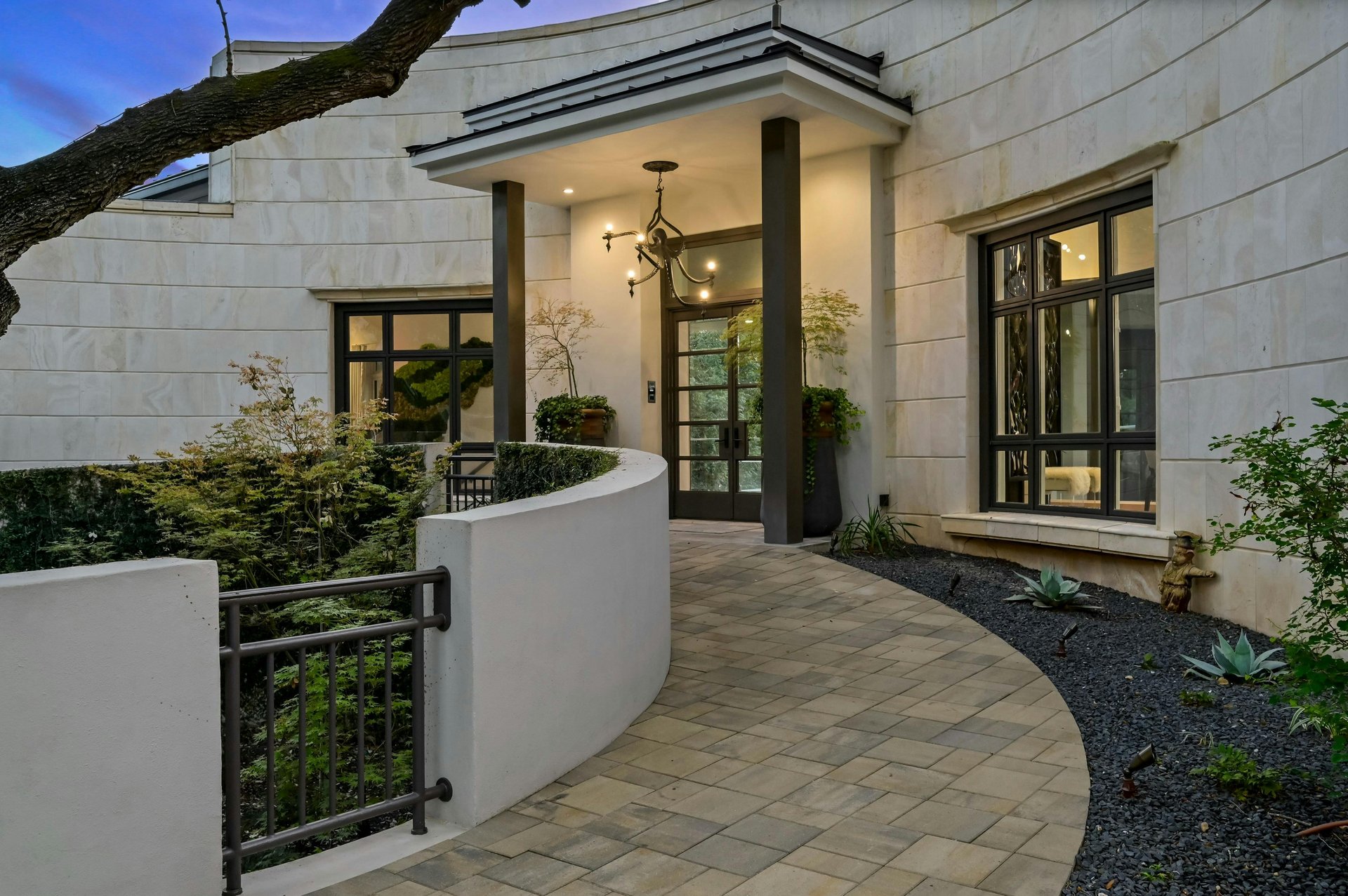 4705 Island Cove 