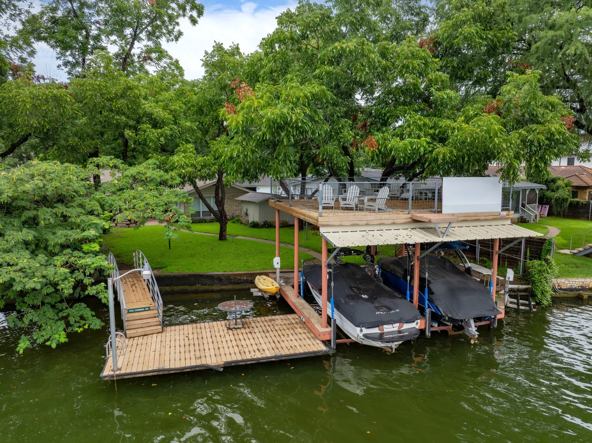 Westlake Waterfront Bungalow