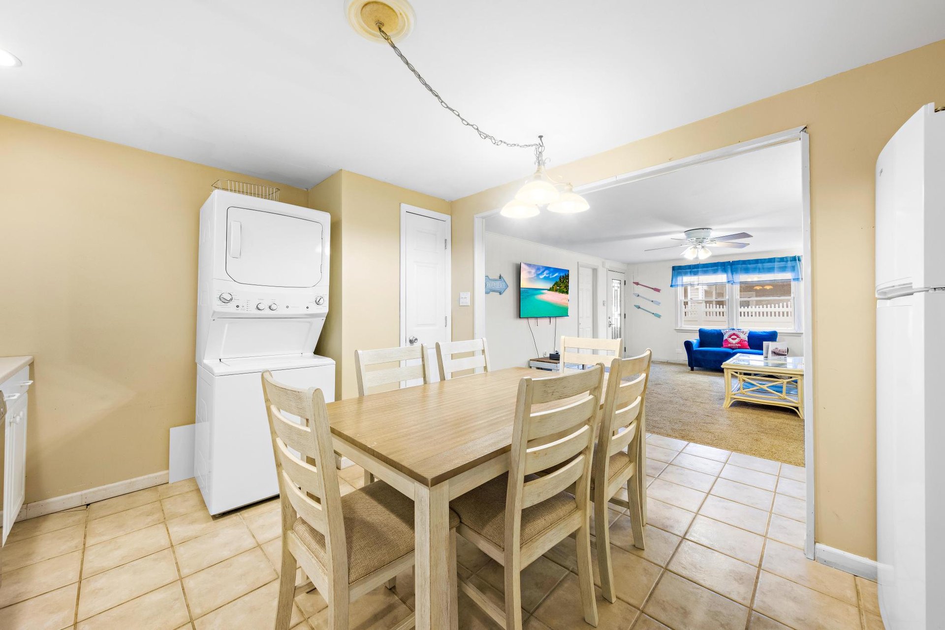 18 E Dupont Ave. (duplex both units), Brant Beach