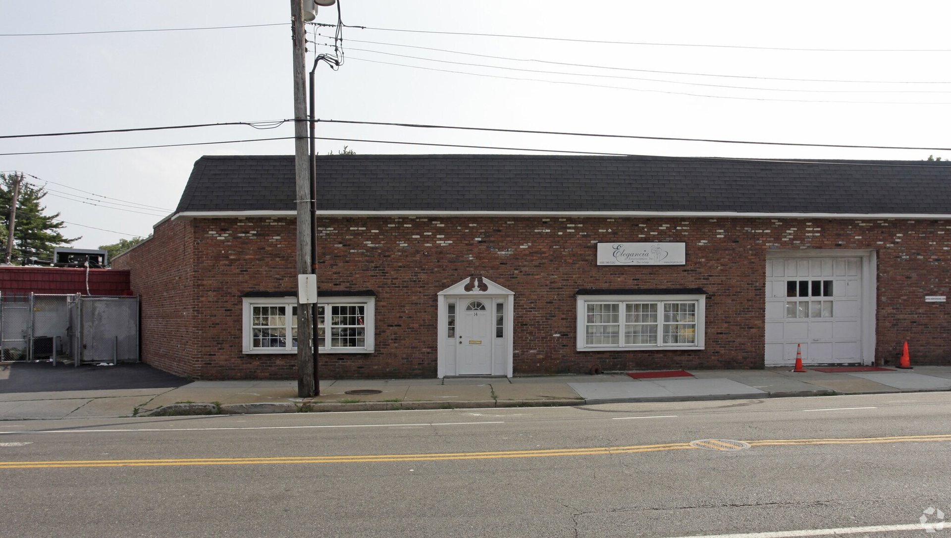 12-14 Tulip Ave