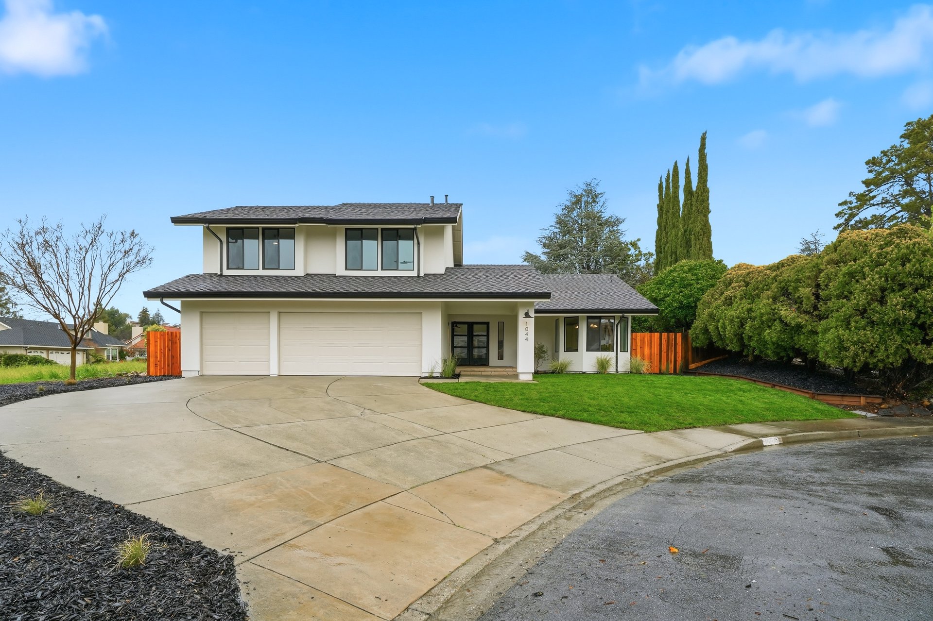 1044 Geronimo Ct
