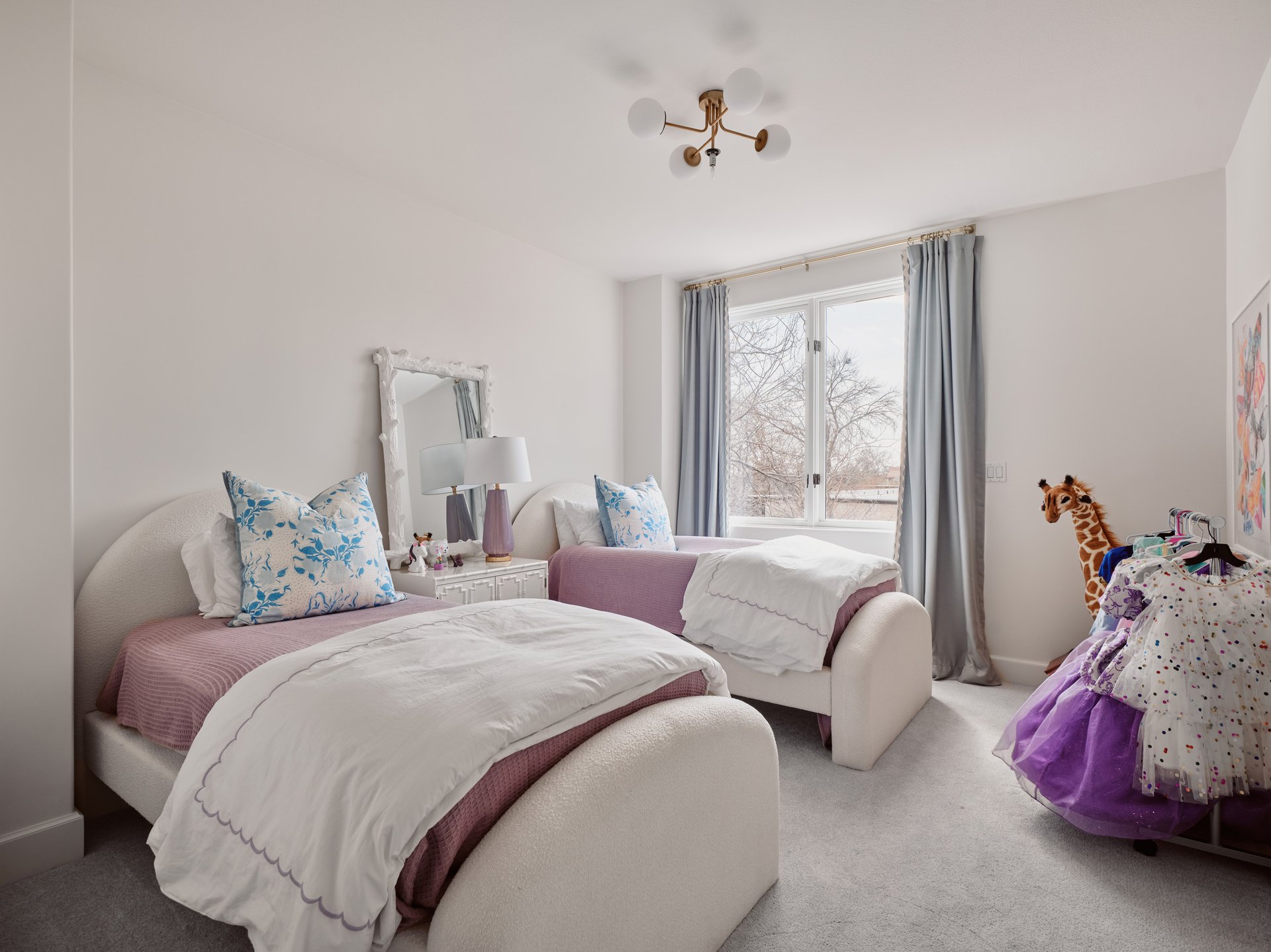 2107 Bridle Path