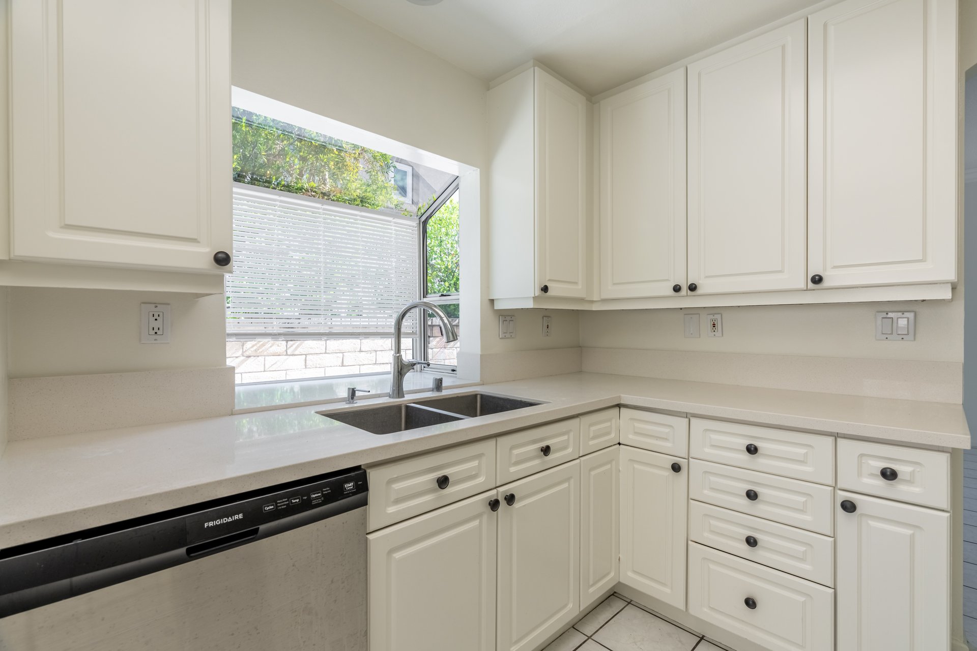1768 Fox Springs Circle