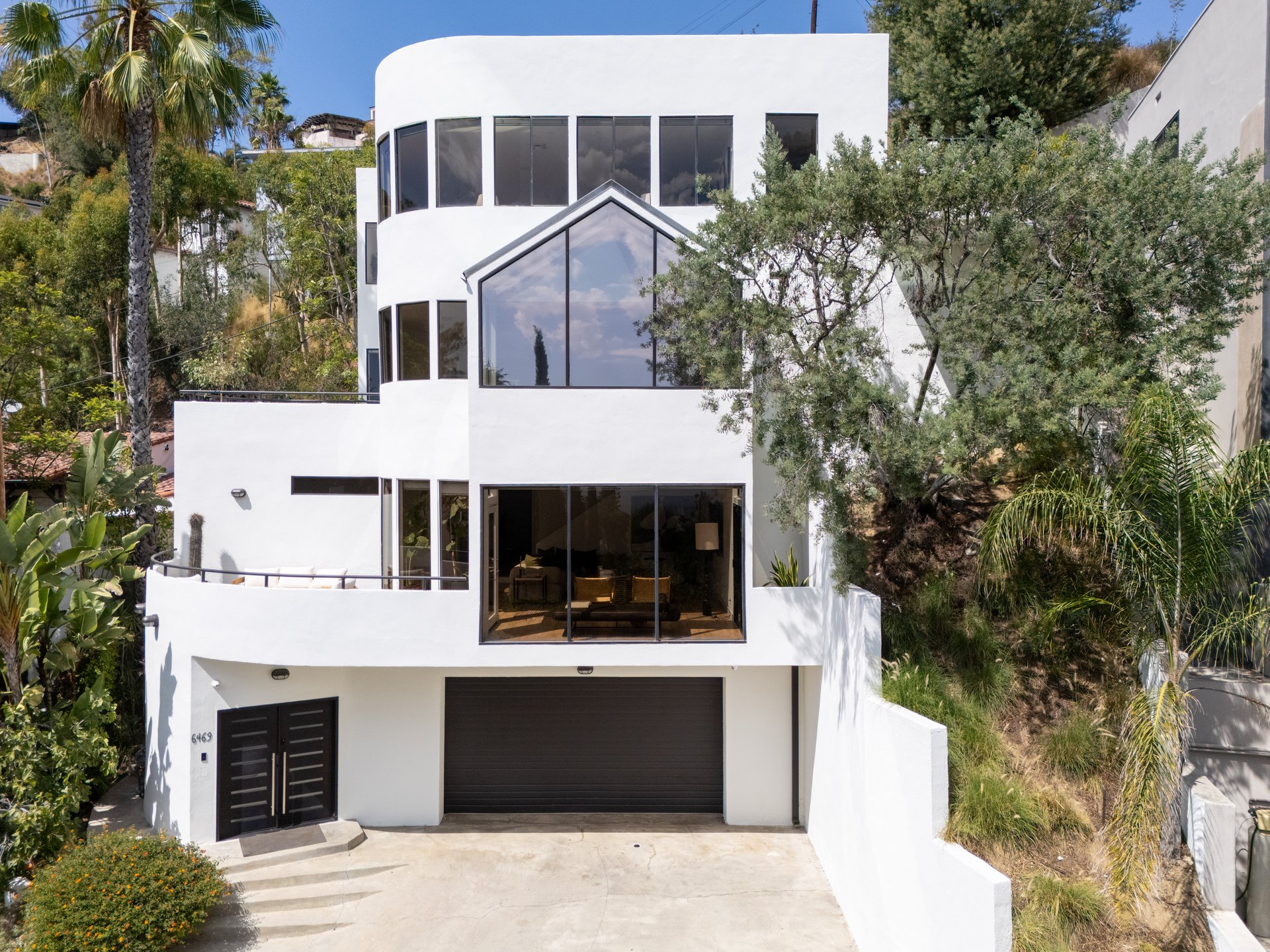 6469 Rodgerton Dr.