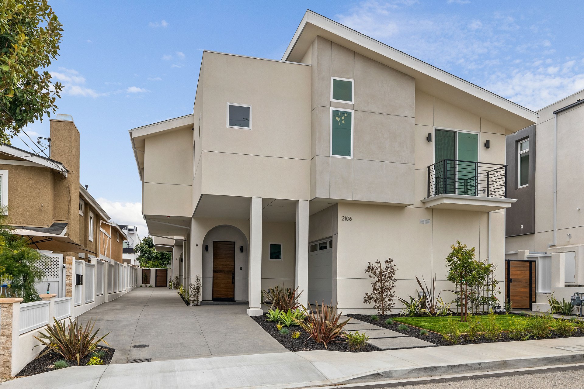 2106 Voorhees Avenue, Unit B