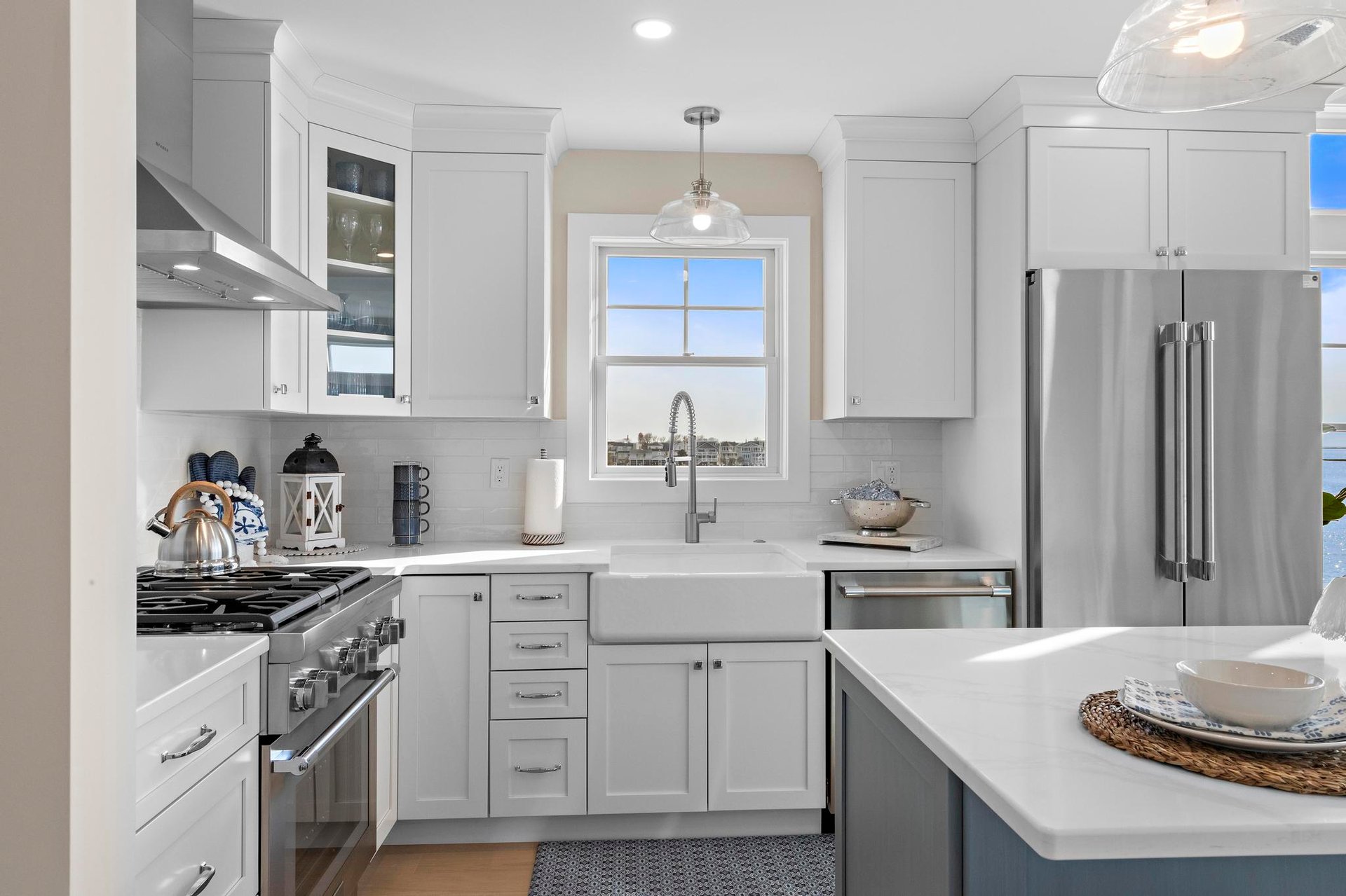 2600 Long Beach Blvd, Buccaneer Unit 13