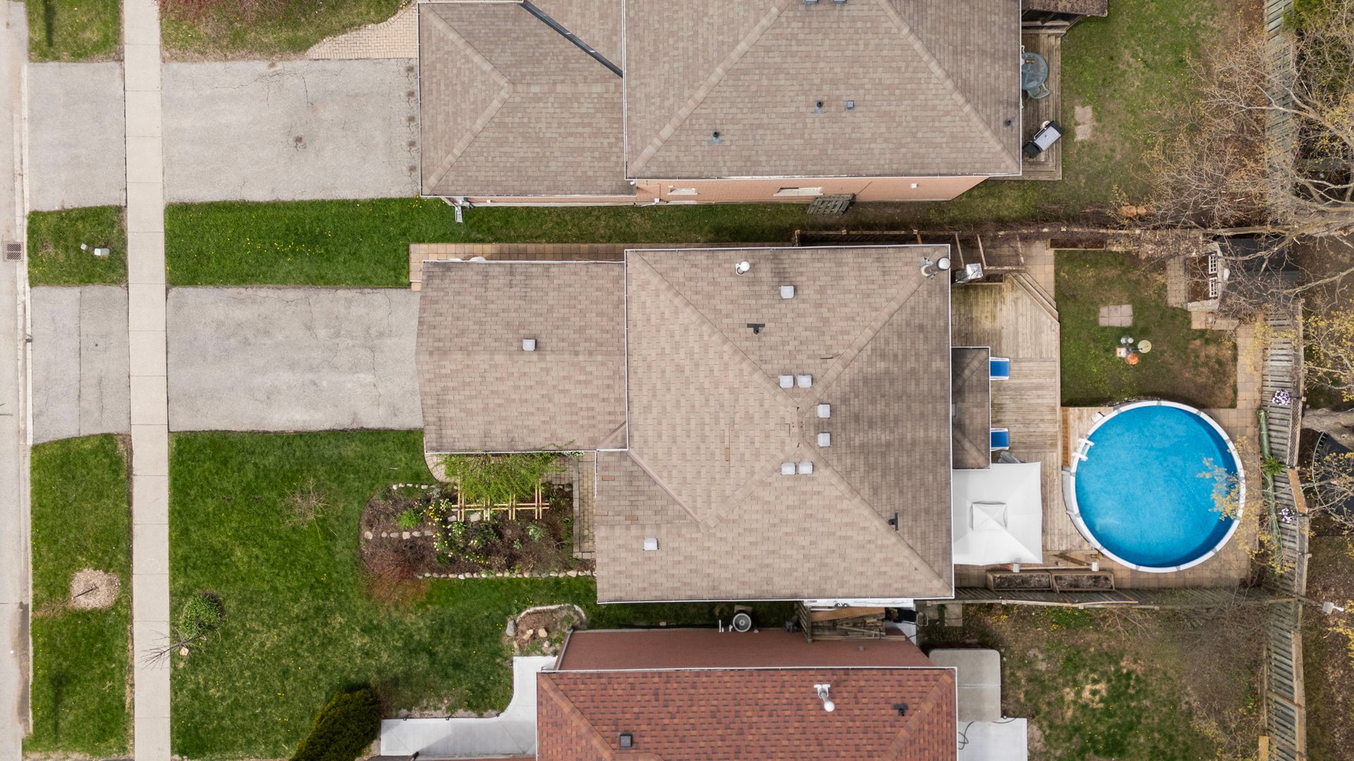 255 Hickling Trail, Barrie