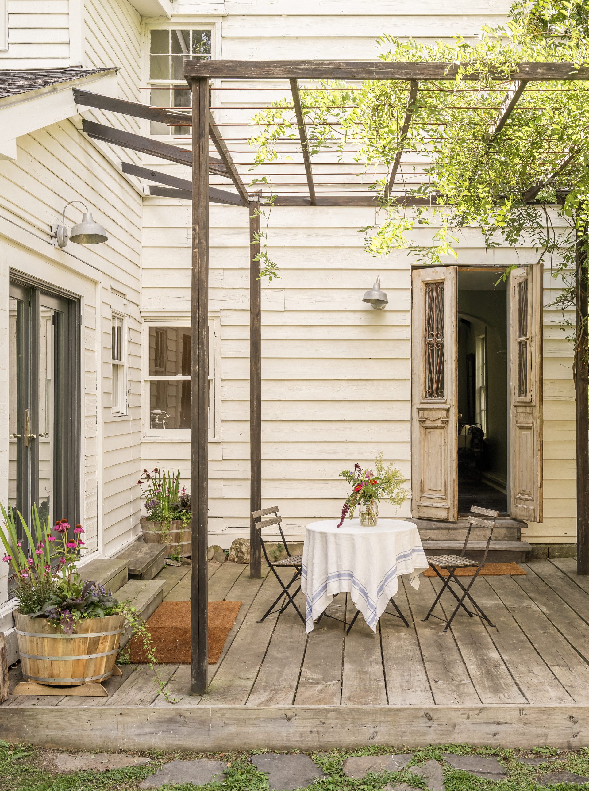 24 Van Wyck Lane, Hudson